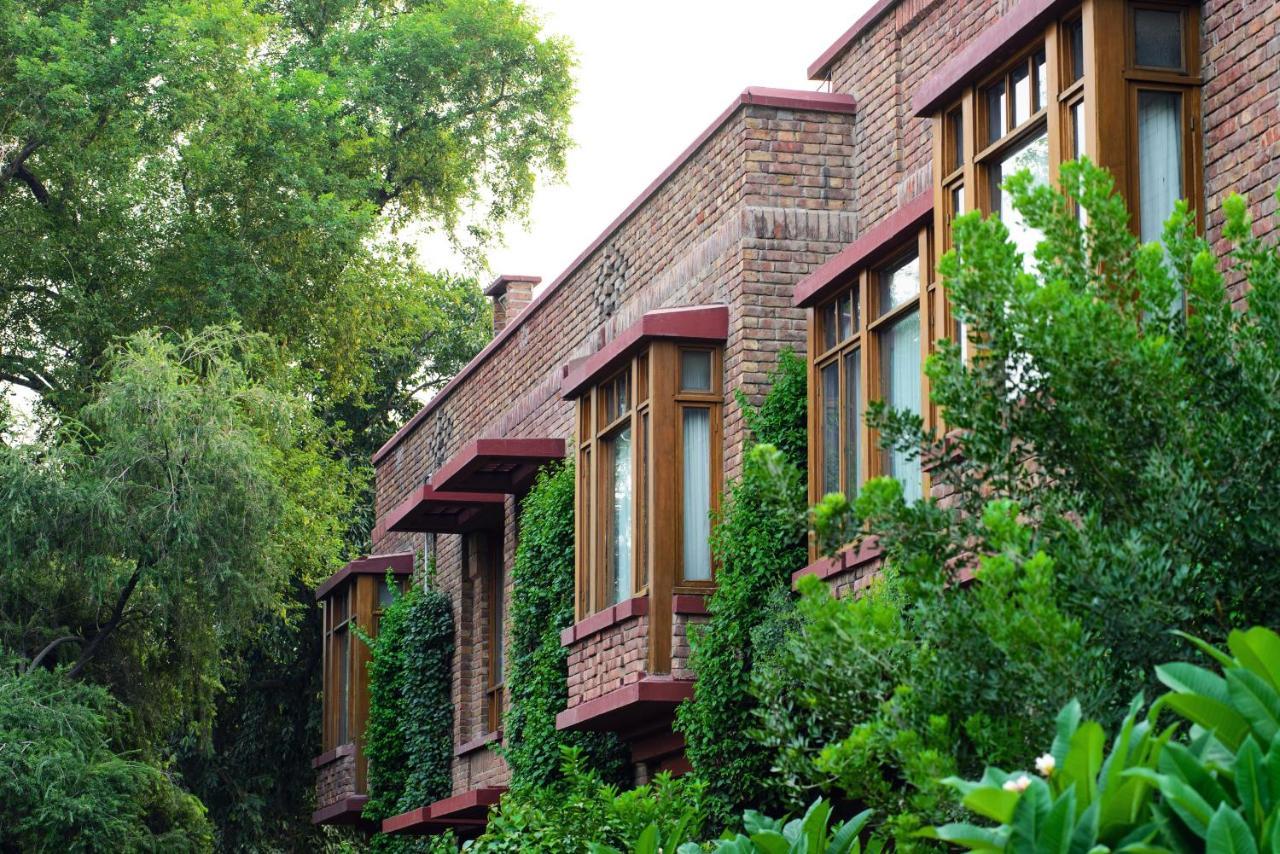 Faisalabad Serena Hotel Exterior foto